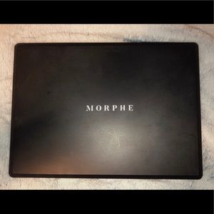 morphe 35 pan eyeshadow palette